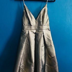 Pretty dress size small